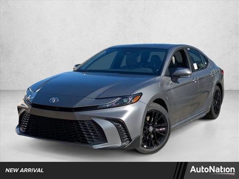 New 2026 Toyota Camry SE image 1