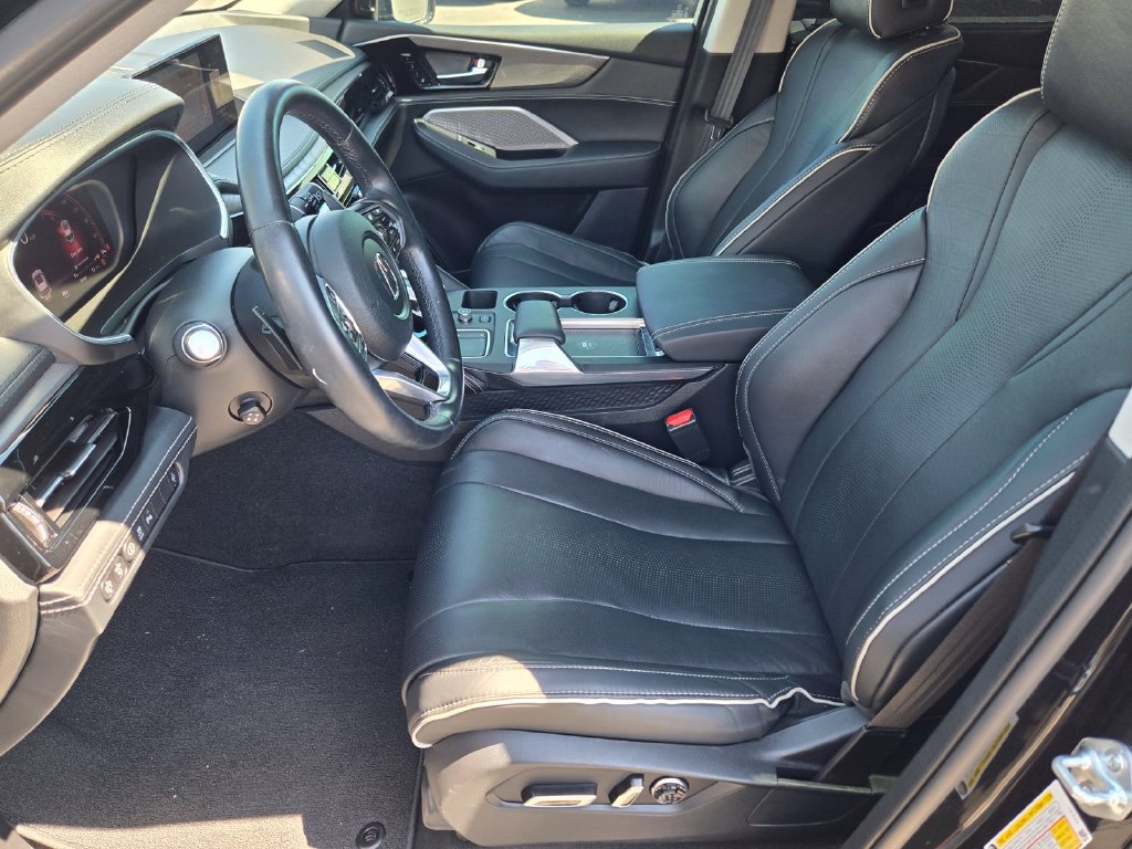 Used 2023 Acura MDX w/ Advance Package AWD/4WD image 16