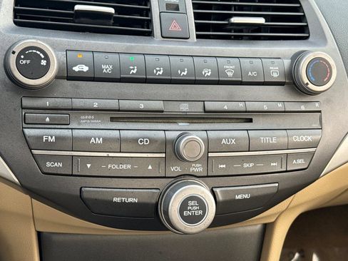 Used 2012 Honda Accord SE image 18