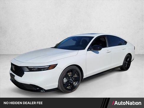 Used 2025 Honda Accord Sport image 1