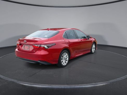 Used 2023 Toyota Camry LE FWD image 8