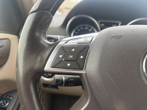 Used 2014 Mercedes-Benz ML 350 4MATIC image 32