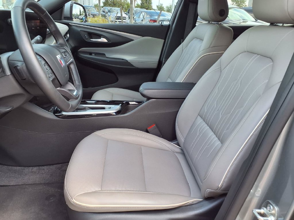 Used 2026 Buick Envista Avenir FWD image 27