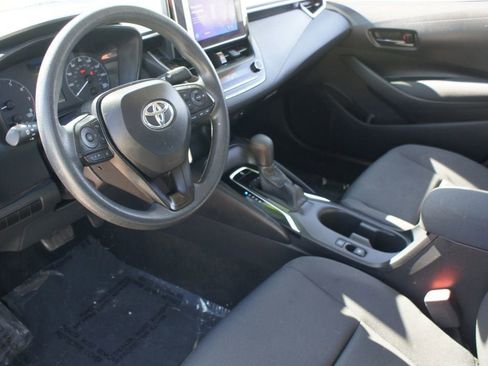 Used 2024 Toyota Corolla LE image 12