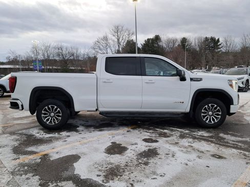 Used 2021 GMC Sierra 1500 AT4 w/ AT4 Preferred Package image 6