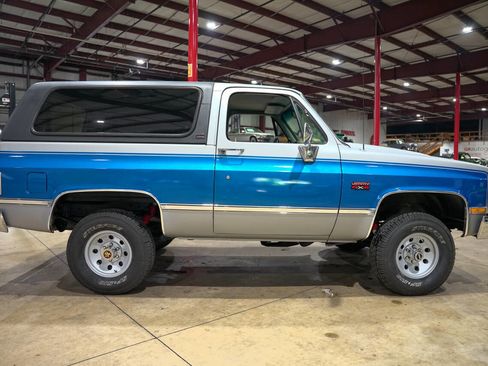 Used 1990 GMC Jimmy 4WD image 10
