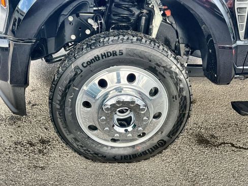 New 2026 Ford F450 Platinum image 12