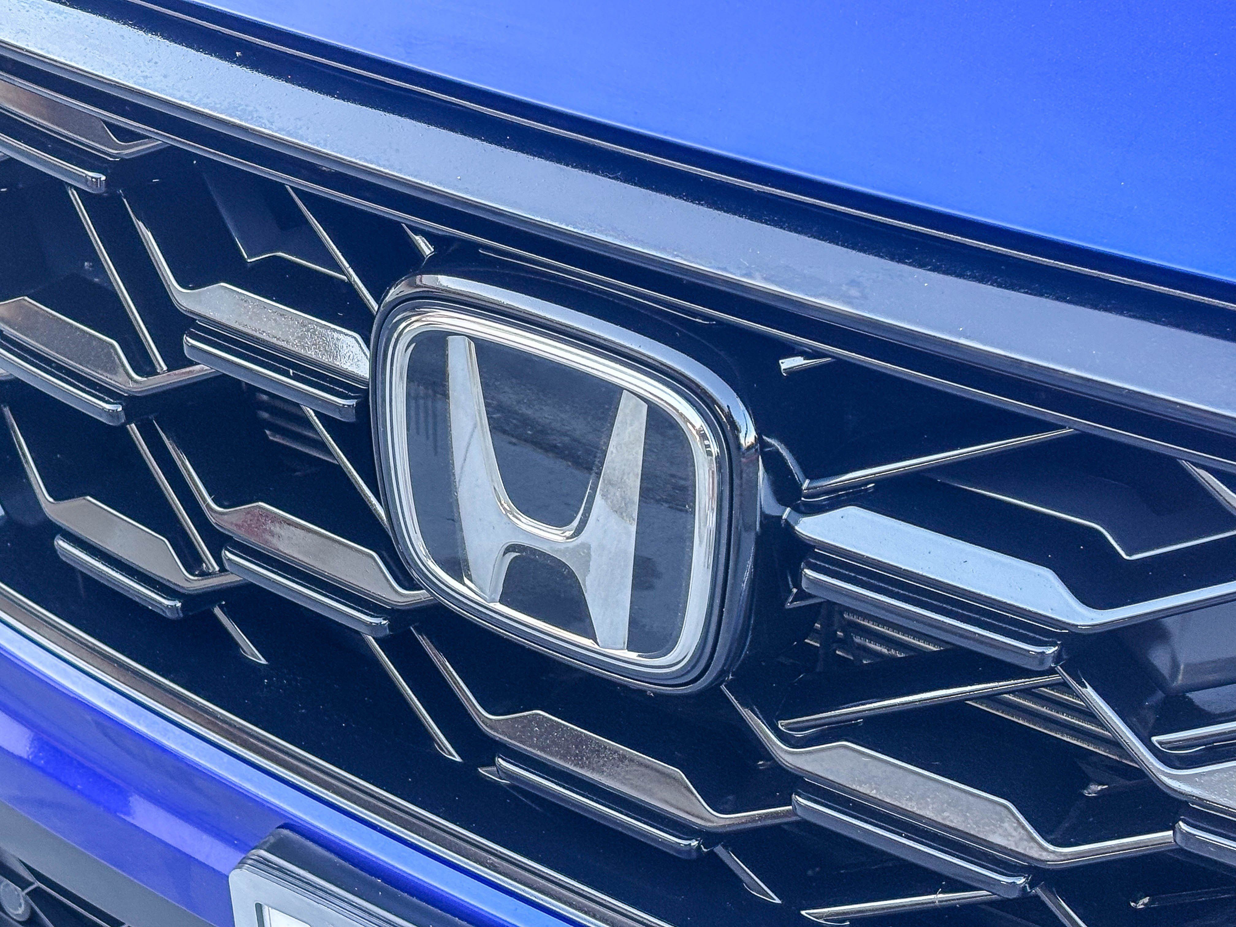 Used 2025 Honda CR-V Sport-L image 10