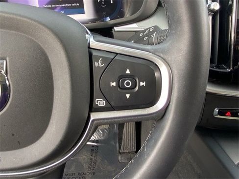 Certified 2023 Volvo XC60 B5 Core w/ Climate Package image 24