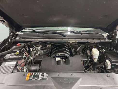 Used 2019 Chevrolet Silverado 1500 LT w/ All Star Edition AWD/4WD image 9