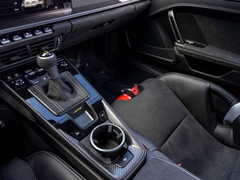 Certified 2026 Porsche 911 GT3 RWD image 52