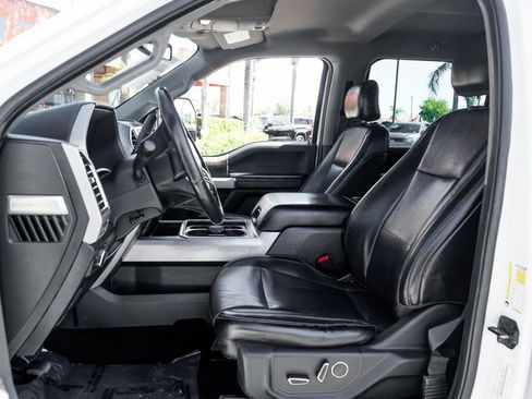 Used 2017 Ford F350 Lariat RWD image 17