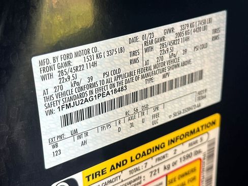 Certified 2023 Ford Expedition Limited image 31