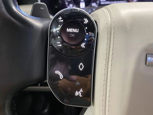 Used 2018 Land Rover Range Rover Long Wheelbase Supercharged image 21