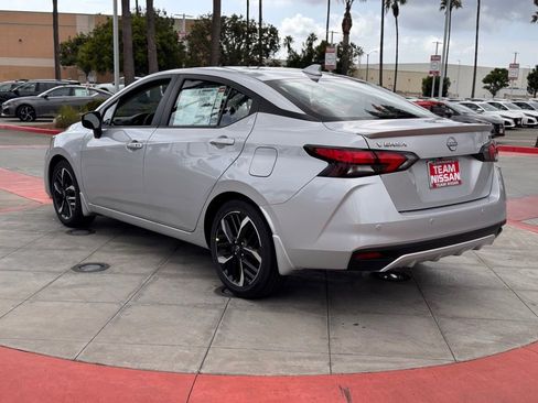 New 2025 Nissan Versa SR w/ Trunk Package image 5