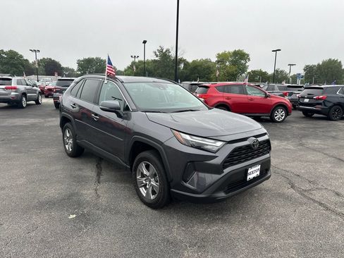 Used 2024 Toyota RAV4 XLE AWD/4WD image 3