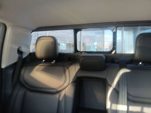 New 2025 Ford Maverick Lariat w/ Black Appearance Package image 33