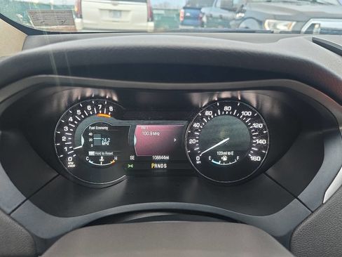 Used 2016 Lincoln MKZ w/ Equipment Group 200A Select image 40