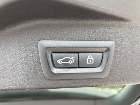 Used 2020 BMW X5 sDrive40i w/ M Sport Package image 33