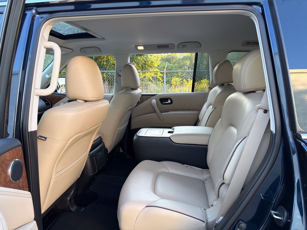 Used 2023 Nissan Armada SL w/ Captain's Chairs Package AWD/4WD image 20