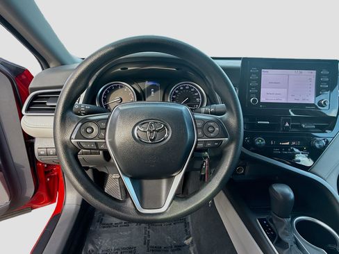Used 2023 Toyota Camry LE image 8