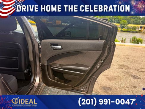 Used 2023 Dodge Charger R/T RWD image 13