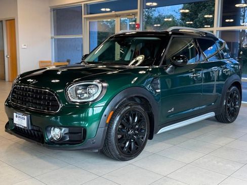 Used 2017 MINI Cooper Countryman ALL4 AWD/4WD image 4