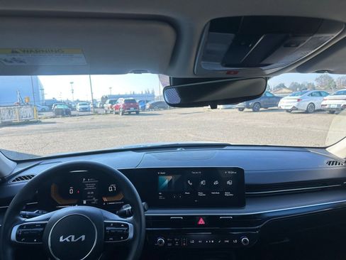 Used 2025 Kia K5 LXS image 34