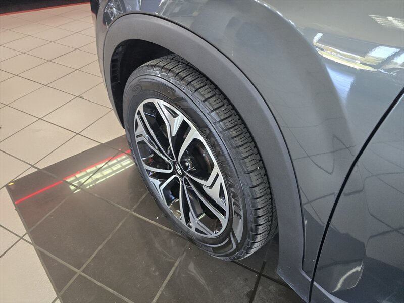 Used 2019 Hyundai Santa Fe FWD image 37