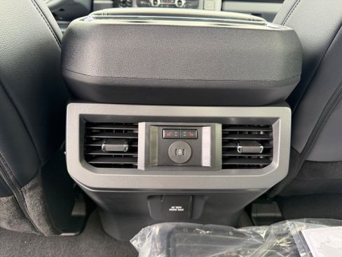 New 2026 Ford F350 Lariat w/ Black Appearance Package AWD/4WD image 18