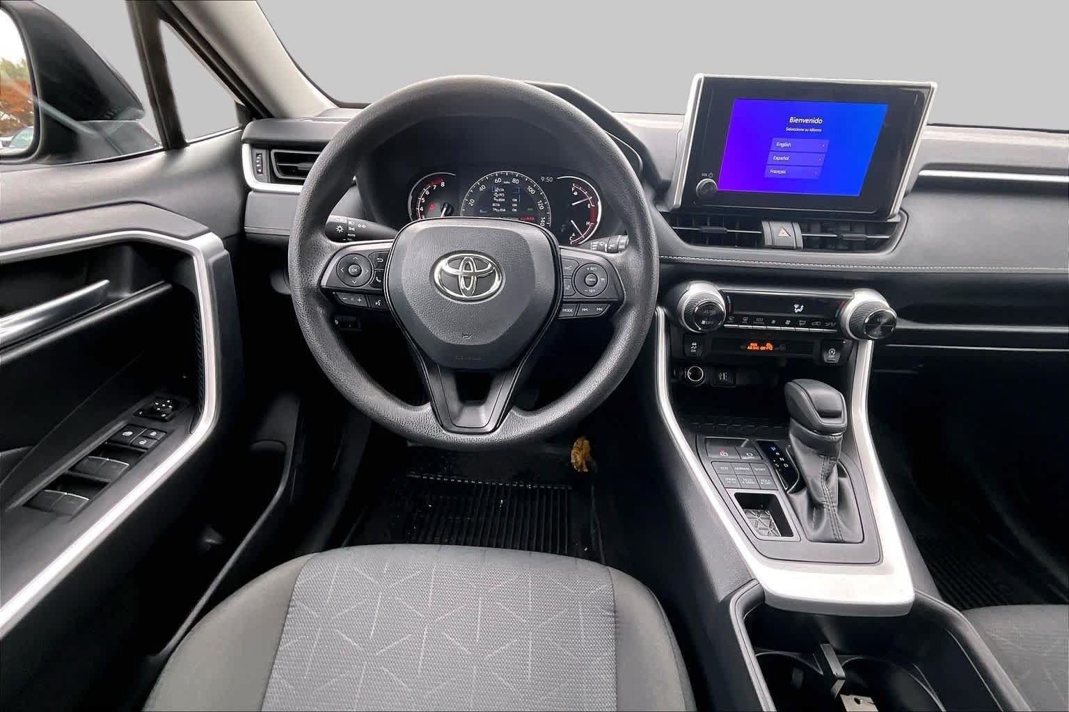 Certified 2025 Toyota RAV4 XLE AWD/4WD image 5