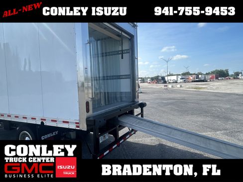 Used 2025 Isuzu NQR image 14