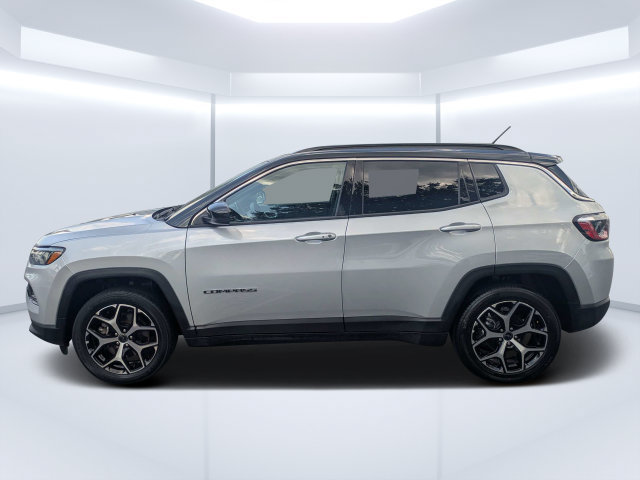 Used 2025 Jeep Compass Limited AWD/4WD image 6