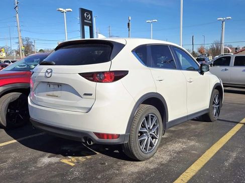 Used 2018 MAZDA CX-5 Touring w/ Preferred Equipment Package image 3