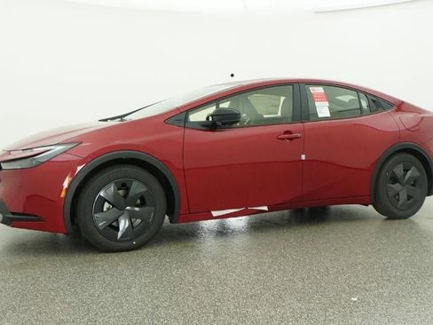 New 2026 Toyota Prius LE image 18