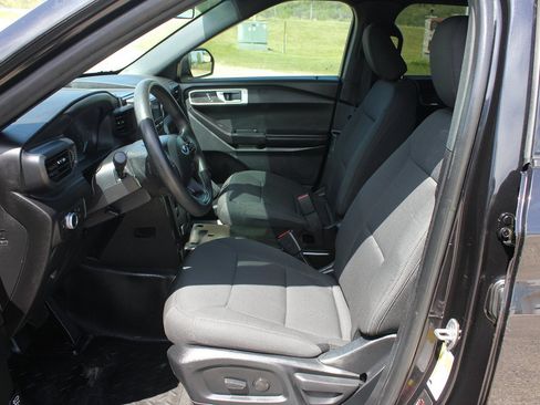 Used 2022 Ford Explorer 4WD Police Interceptor image 26