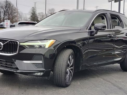 Certified 2023 Volvo XC60 B5 Core w/ Climate Package image 6