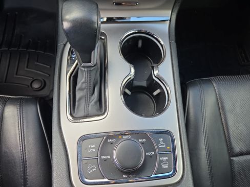Used 2018 Jeep Grand Cherokee High Altitude AWD/4WD image 26