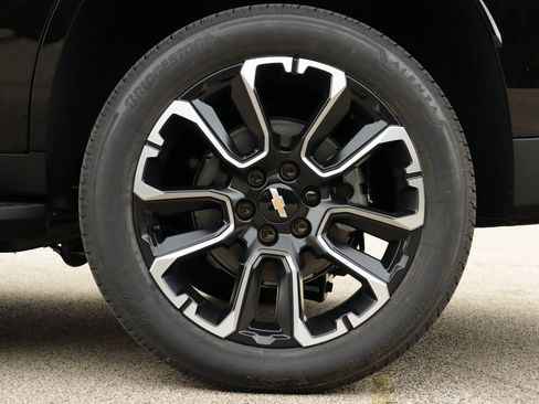 New 2025 Chevrolet Tahoe LT w/ Comfort Package image 44