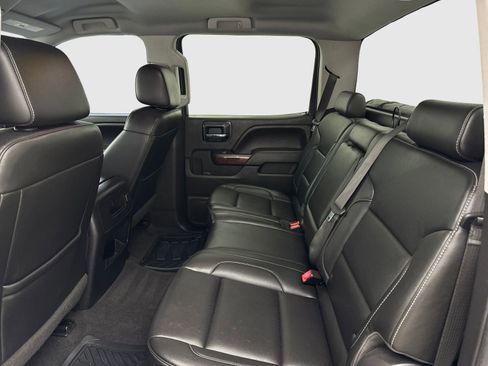 Used 2018 GMC Sierra 1500 SLT w/ SLT Premium Package RWD image 38