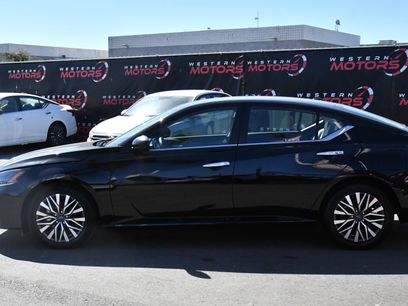 Used 2025 Nissan Altima 2.5 SV