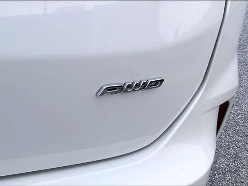 Used 2022 Ford Edge Titanium AWD/4WD image 10