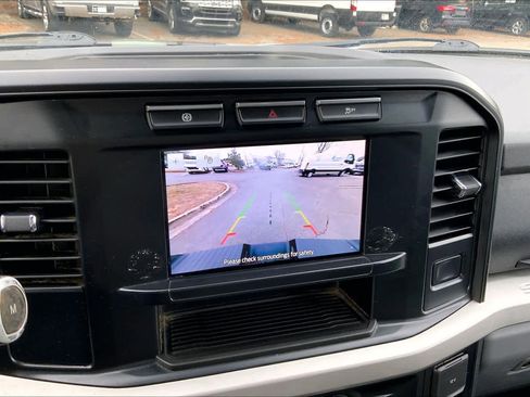 Used 2024 Ford F350 XLT image 28