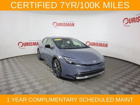 Used 2025 Toyota Prius XLE AWD/4WD image 14