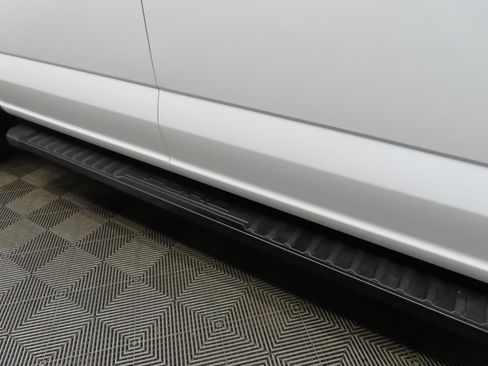 Used 2023 Ford F150 Lariat w/ Equipment Group 502A High image 46