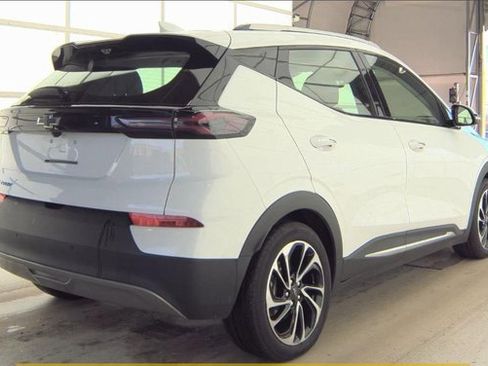 Used 2023 Chevrolet Bolt EUV Premier w/ Sun & Sound Package image 3