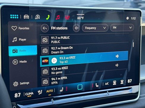 New 2026 Volkswagen Tiguan SE image 17