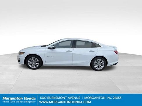 Used 2022 Chevrolet Malibu LT w/ Leather Package FWD image 3