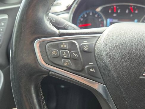 Used 2017 Chevrolet Malibu Premier w/ Premier Sun and Wheel Package image 21