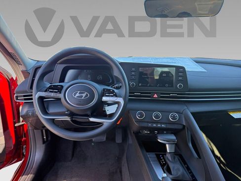 New 2026 Hyundai Elantra SE image 31